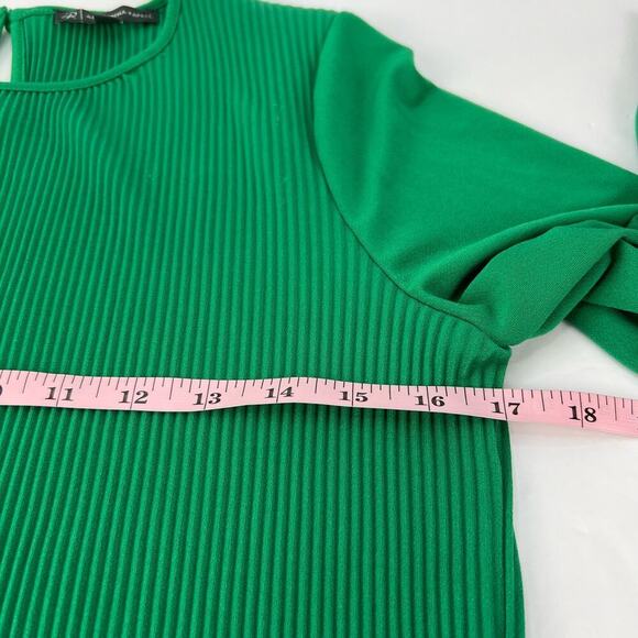 Adriana Papell Pleated Georgette Crepe Blouse Kelly Green Keyhole Blouse Small - Picture 10 of 12